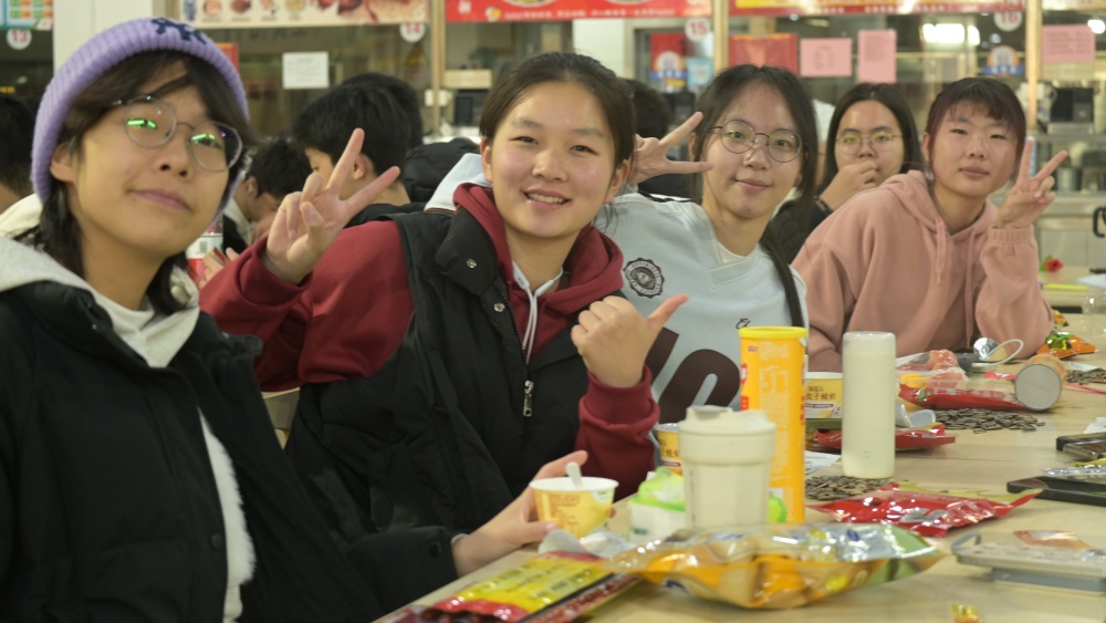 1765890225907519.jpg 2.jpg